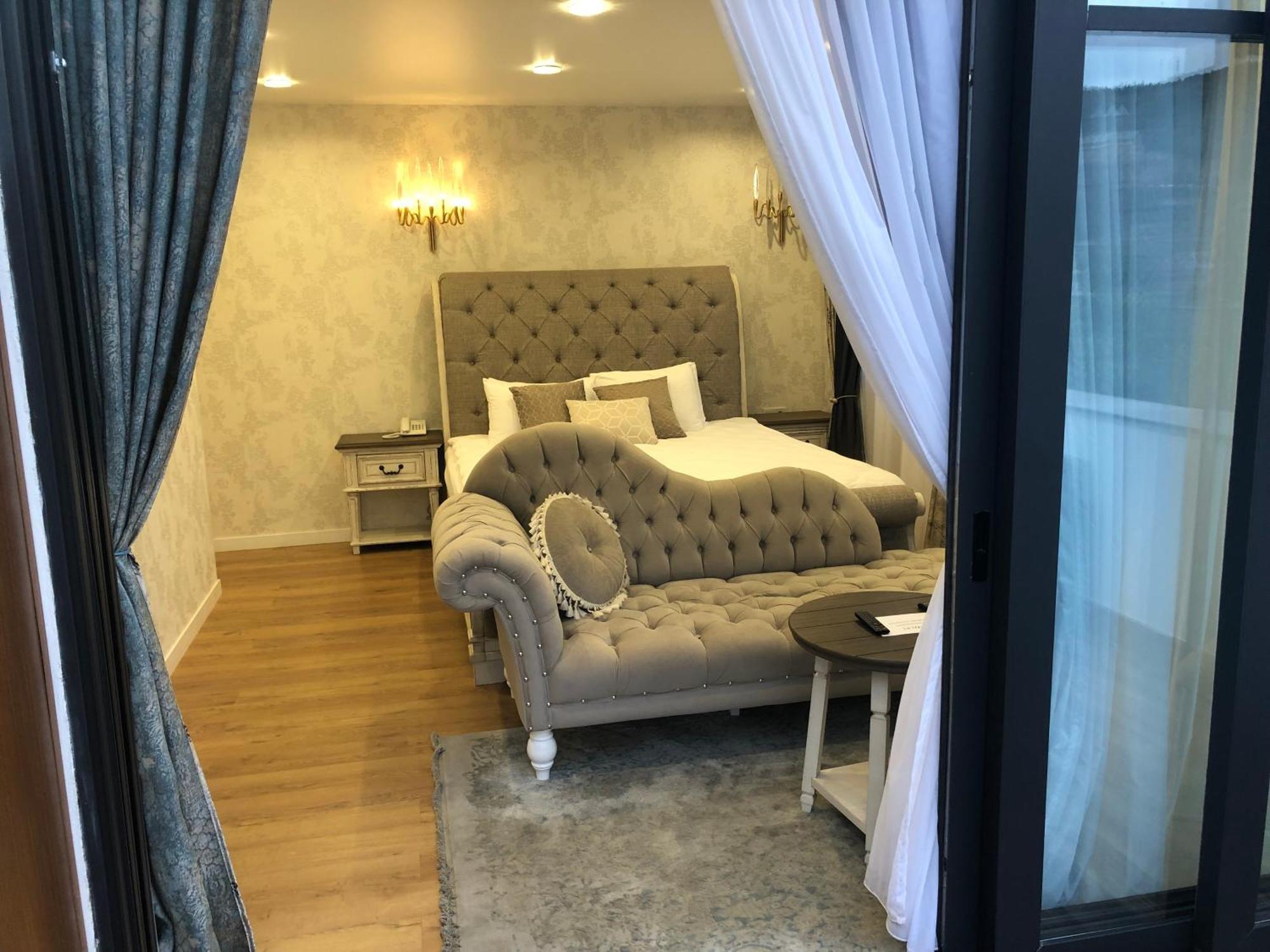 Rikhe Palace Boutique Hotel Tbilisi Bagian luar foto